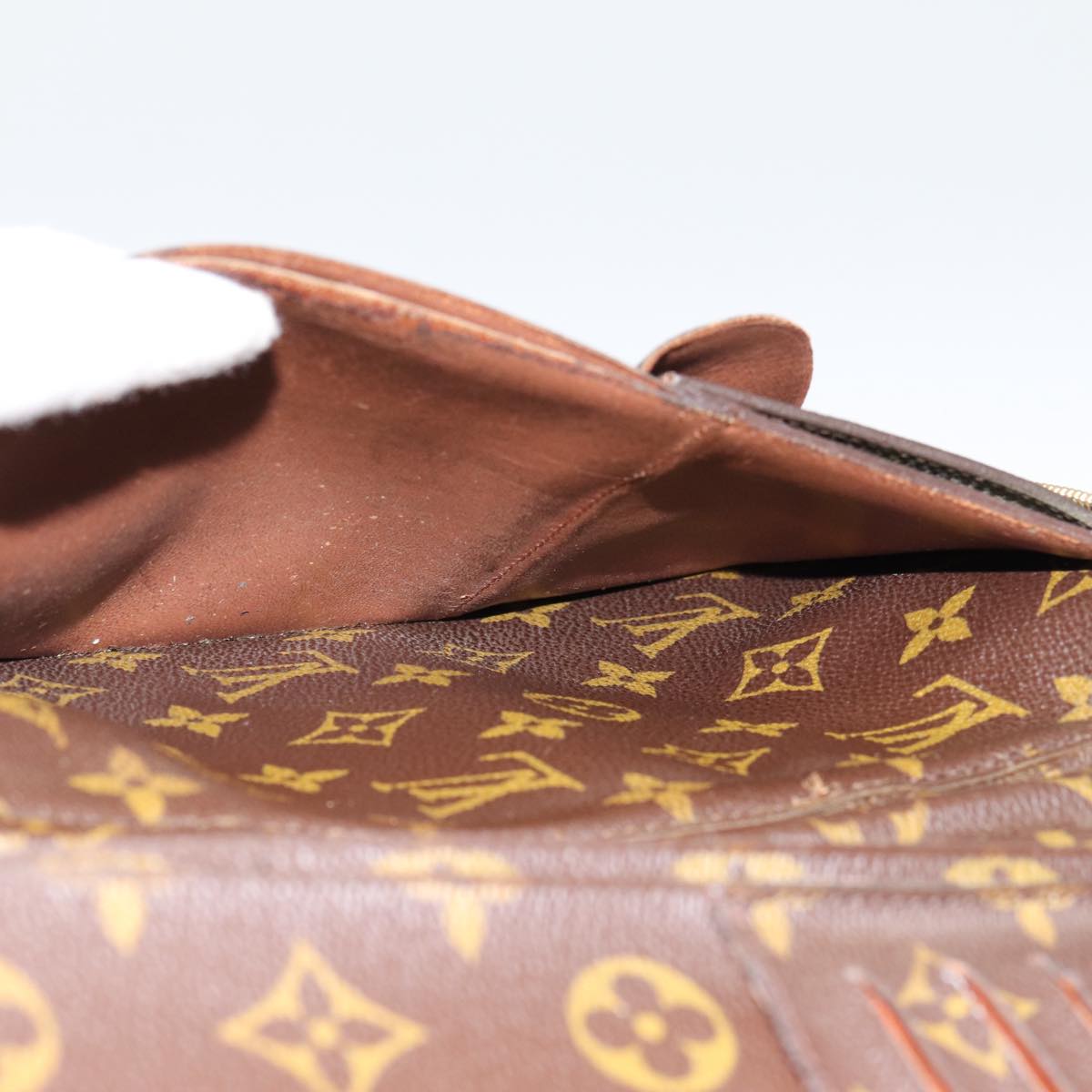 LOUIS VUITTON Monogram Poche Escapade Travel Case M60113 LV 85738