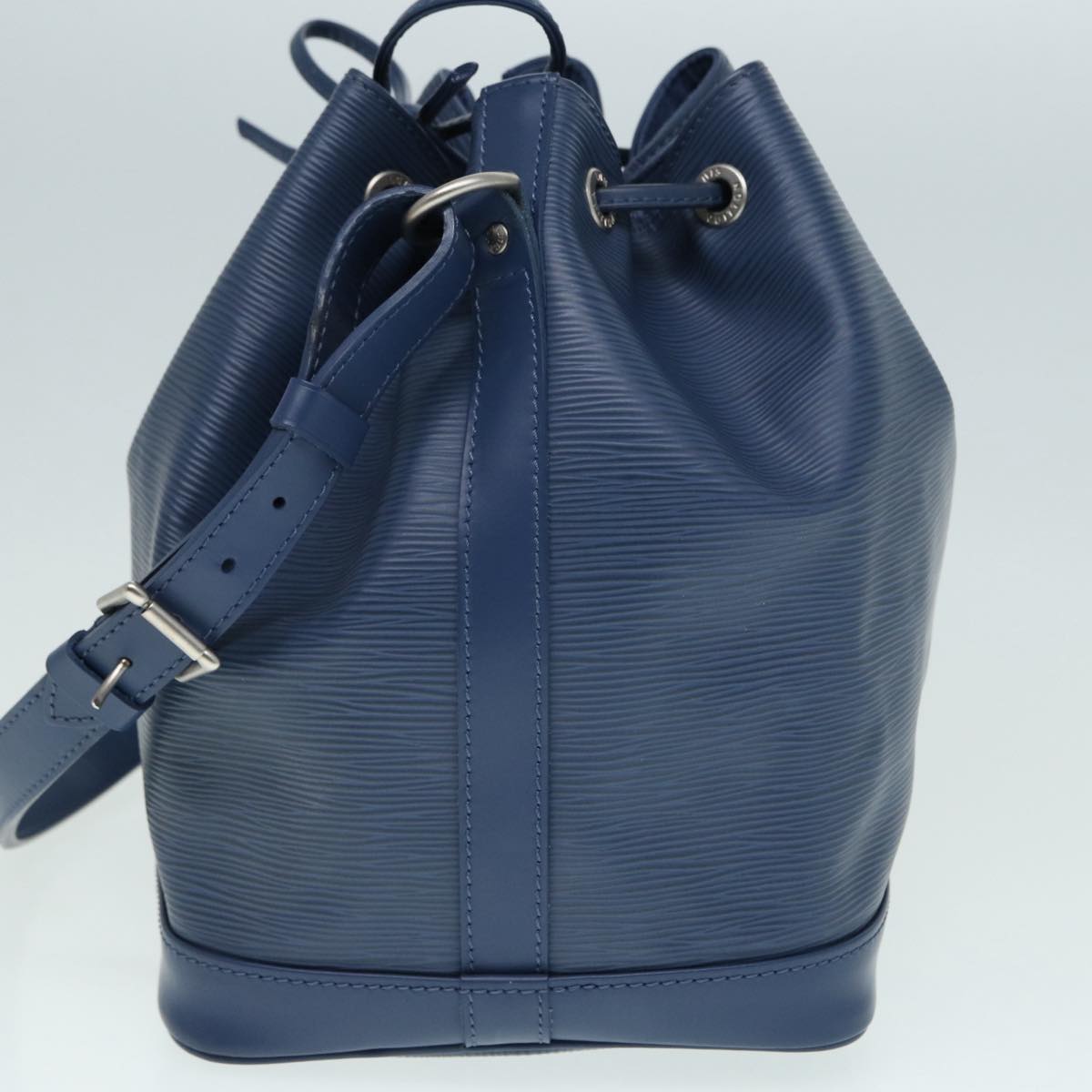 LOUIS VUITTON Epi Noe Shoulder Bag Myrtille LV 86012A