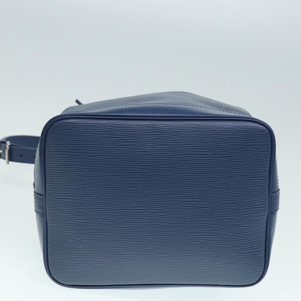 LOUIS VUITTON Epi Noe Shoulder Bag Myrtille LV 86012A