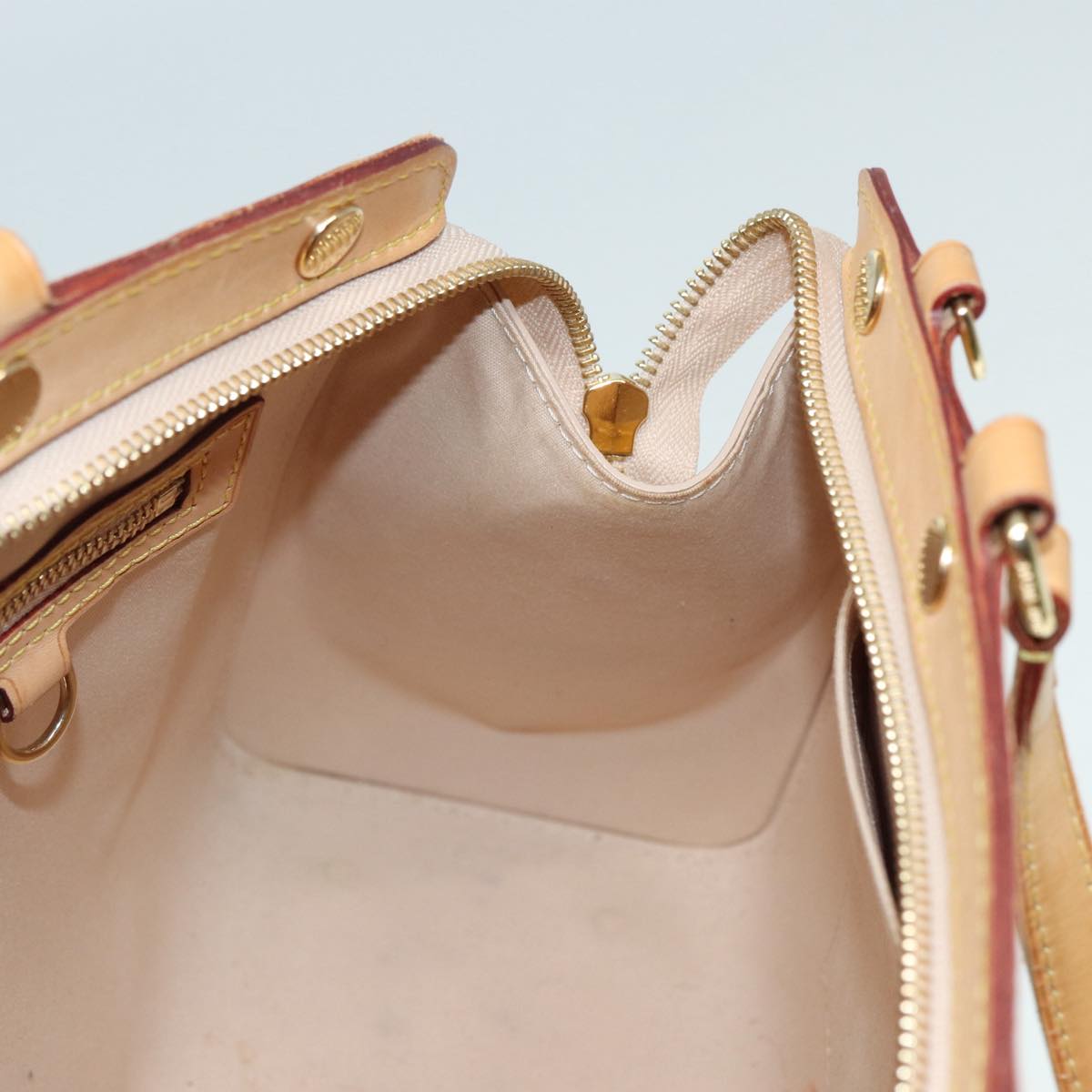 LOUIS VUITTON Monogram Vernis Blair MM Hand Bag Citrin M90108 LV 86013