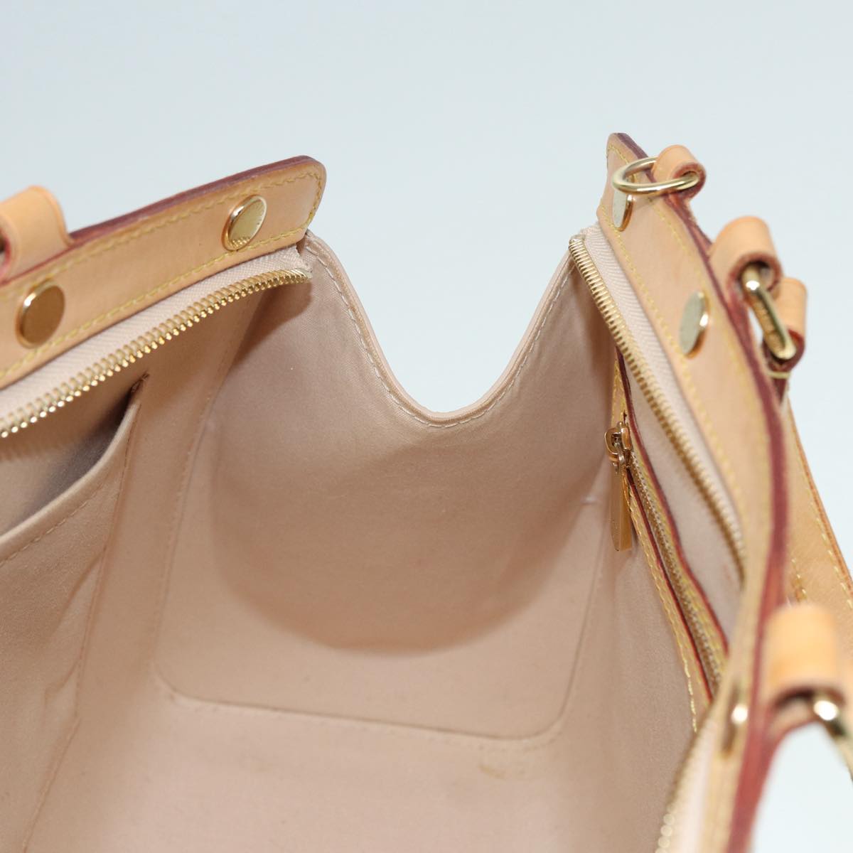 LOUIS VUITTON Monogram Vernis Blair MM Hand Bag Citrin M90108 LV 86013