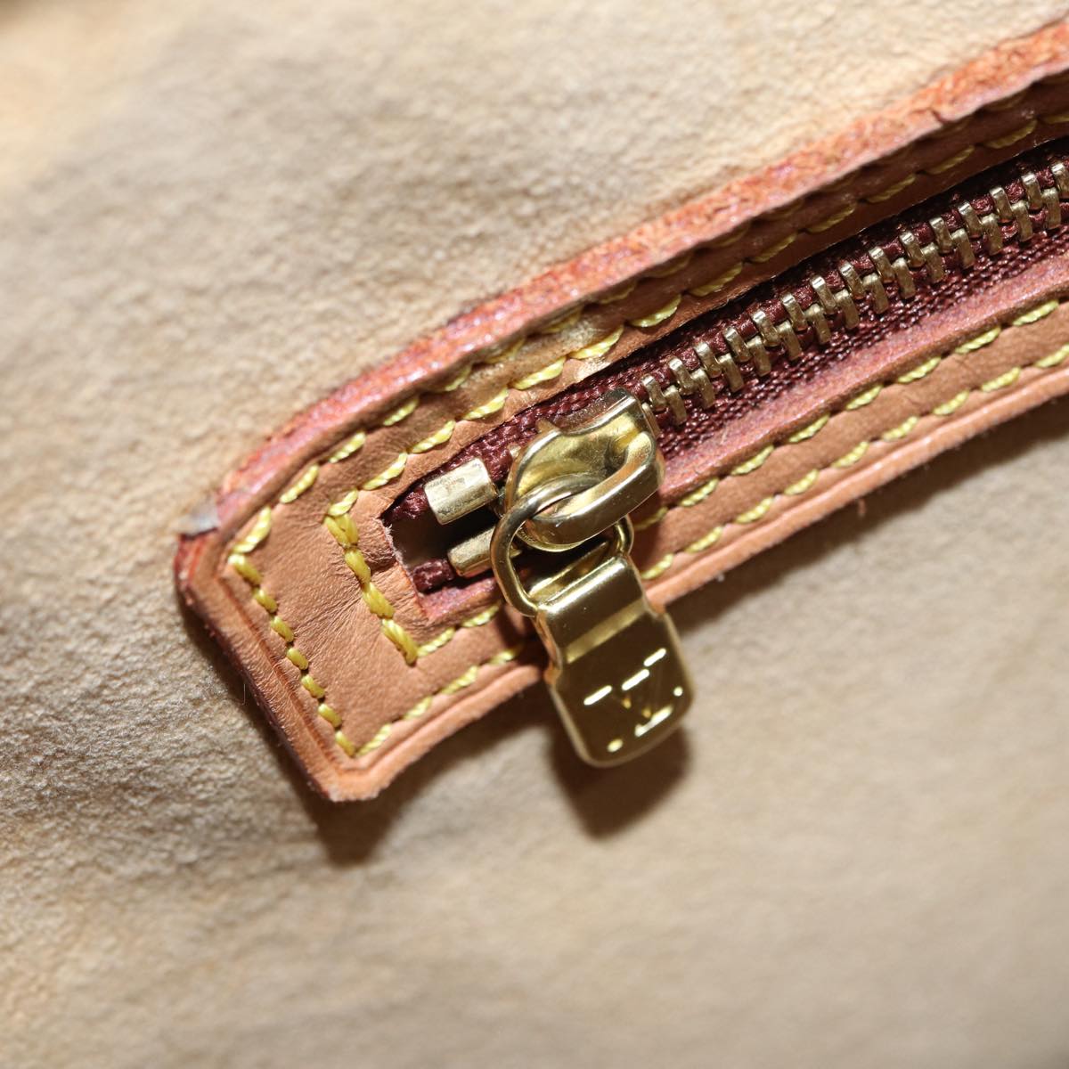 LOUIS VUITTON Monogram Looping GM Shoulder Bag M51145 LV 86020