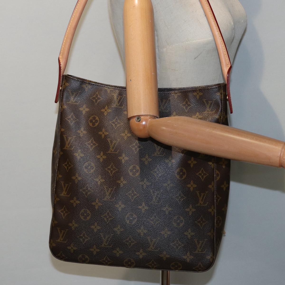 LOUIS VUITTON Monogram Looping GM Shoulder Bag M51145 LV 86021A
