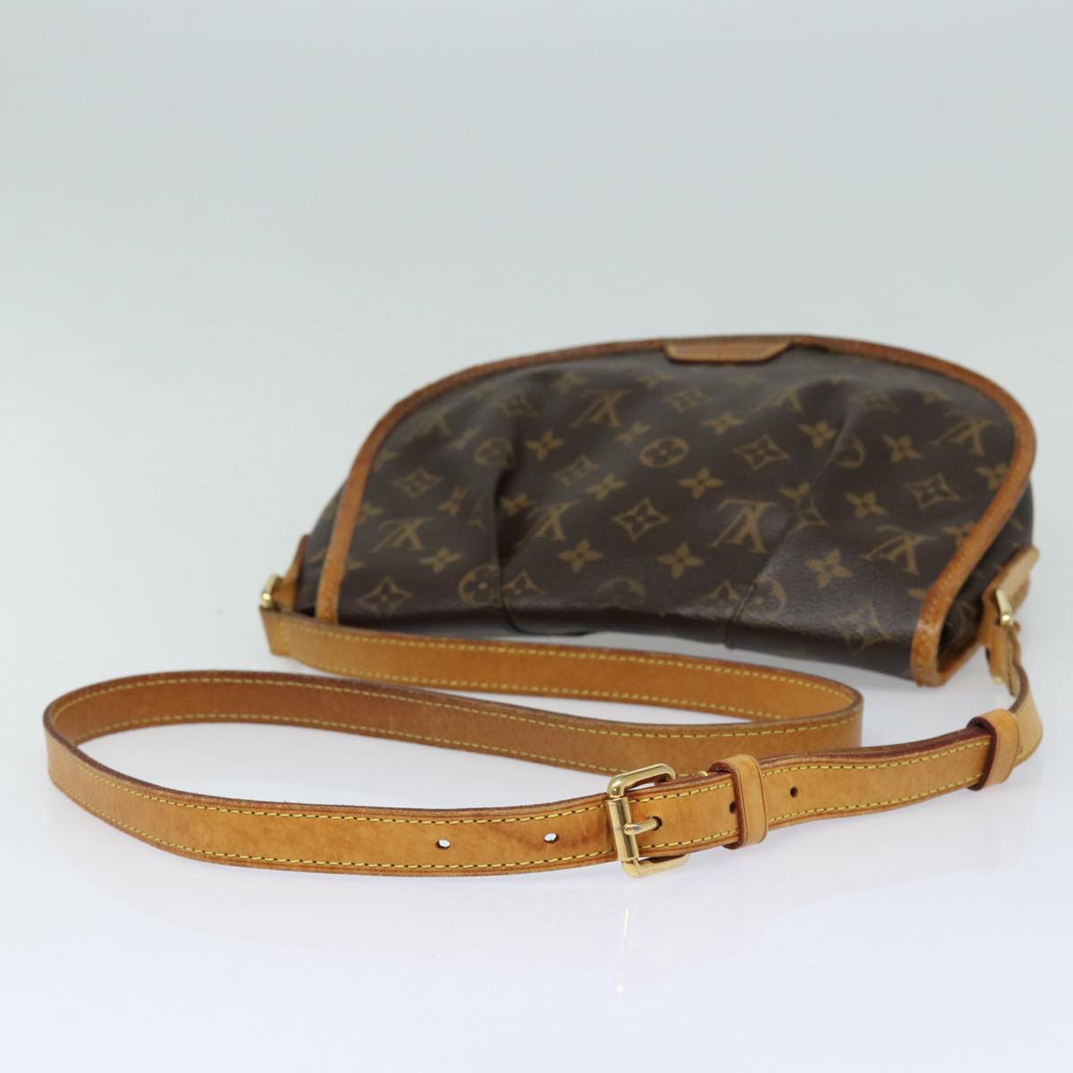 LOUIS VUITTON Monogram Menilmontant PM Shoulder Bag M40474 LV 86123