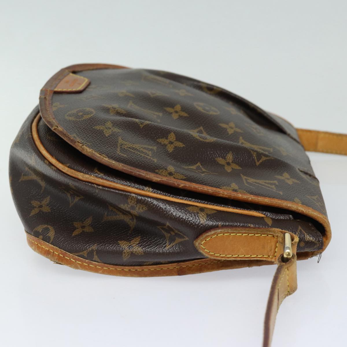 LOUIS VUITTON Monogram Menilmontant PM Shoulder Bag M40474 LV 86123