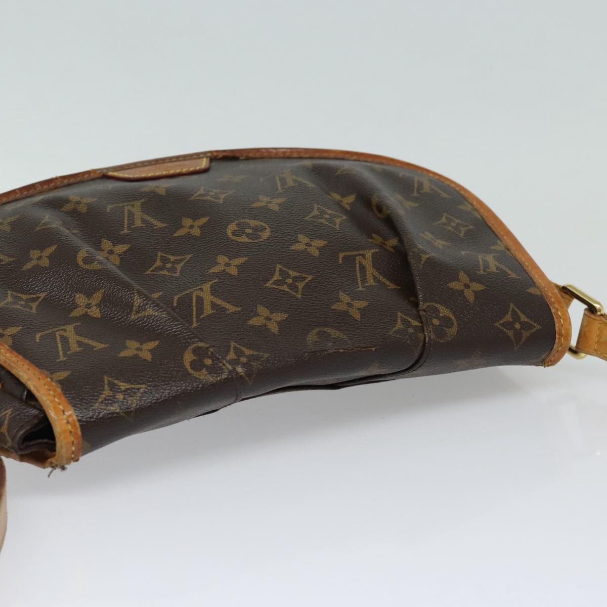 LOUIS VUITTON Monogram Menilmontant PM Shoulder Bag M40474 LV 86123