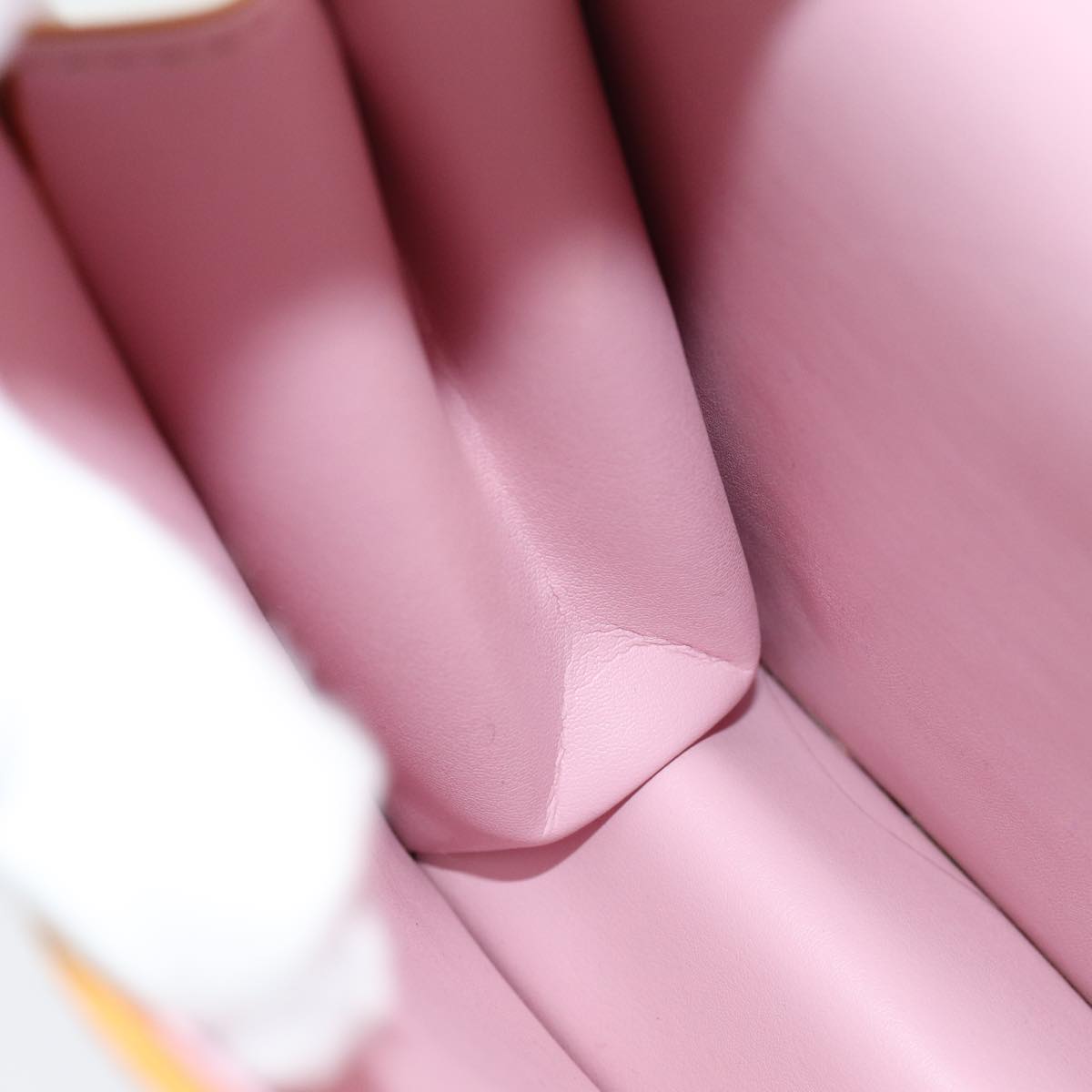 LOUIS VUITTON Vernis Spring Street Hand Bag Marshmallow Pink M91033 86224