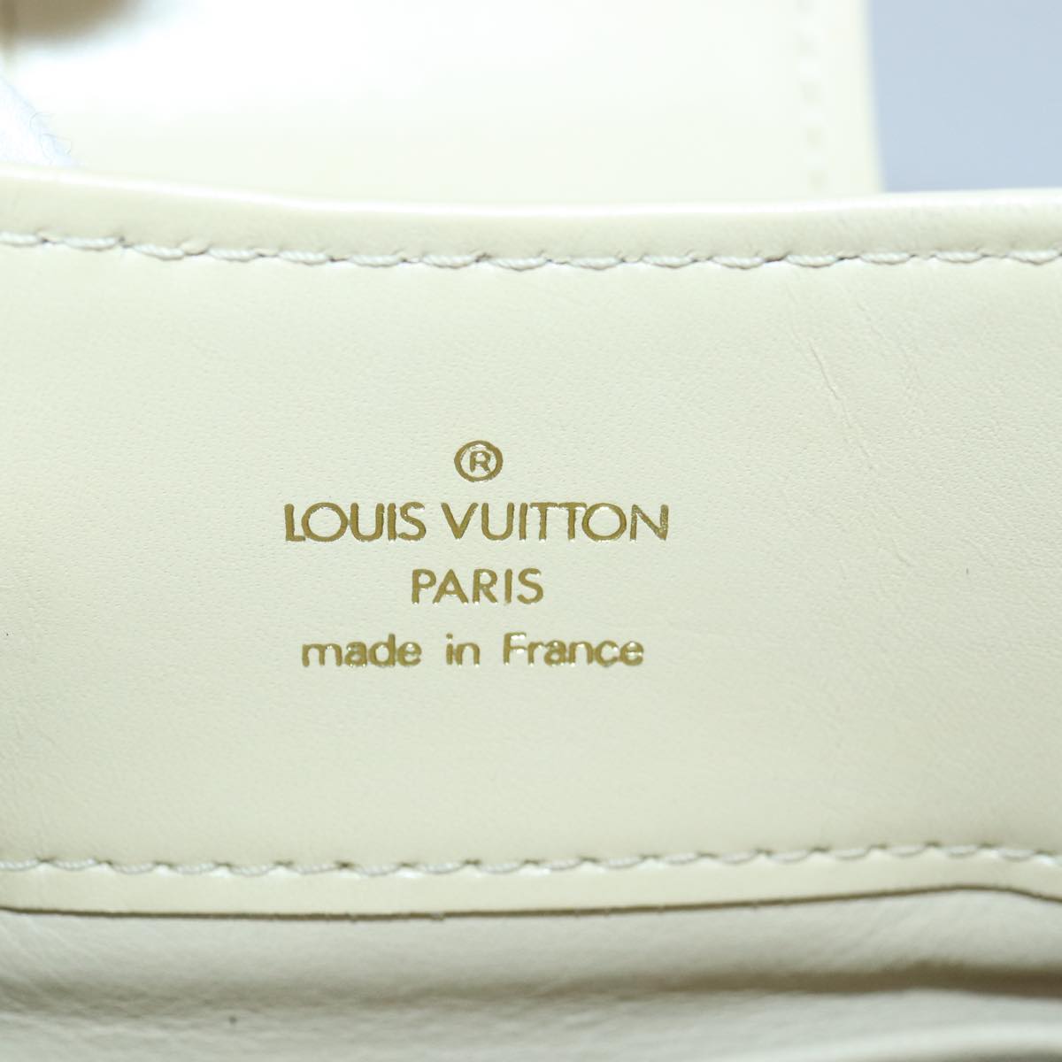 LOUIS VUITTON Monogram Charm Pochette Lover Hand Bag Ivory M95194 LV 86283A