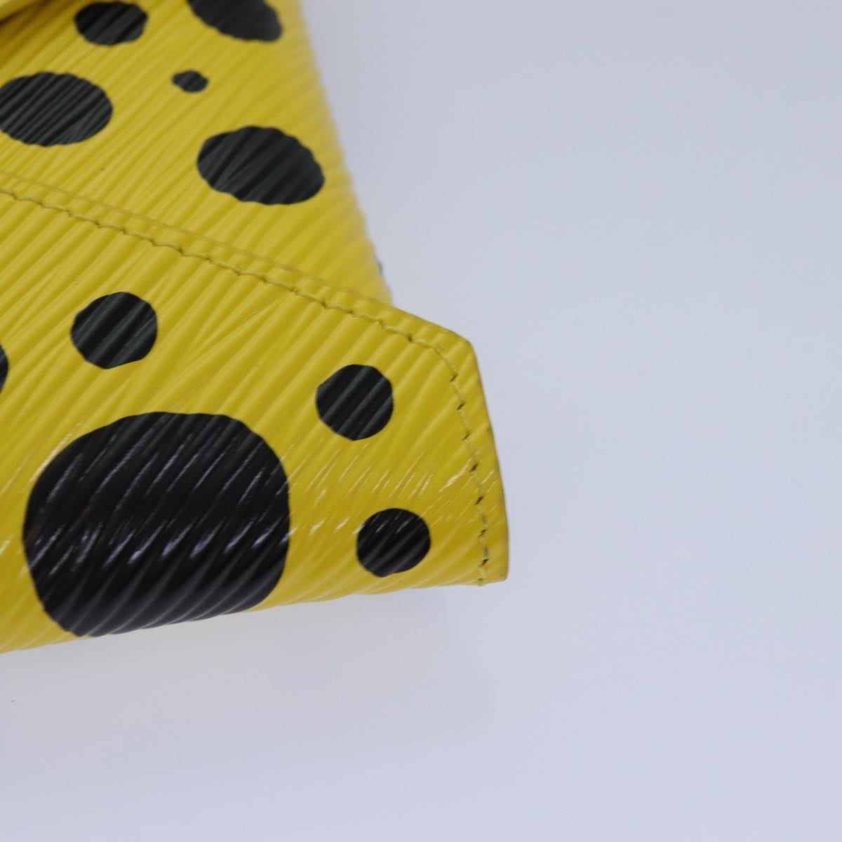 LOUIS VUITTON Epi Yayoi Kusama Pochette Kirigami Pouch Black M81959 86284S