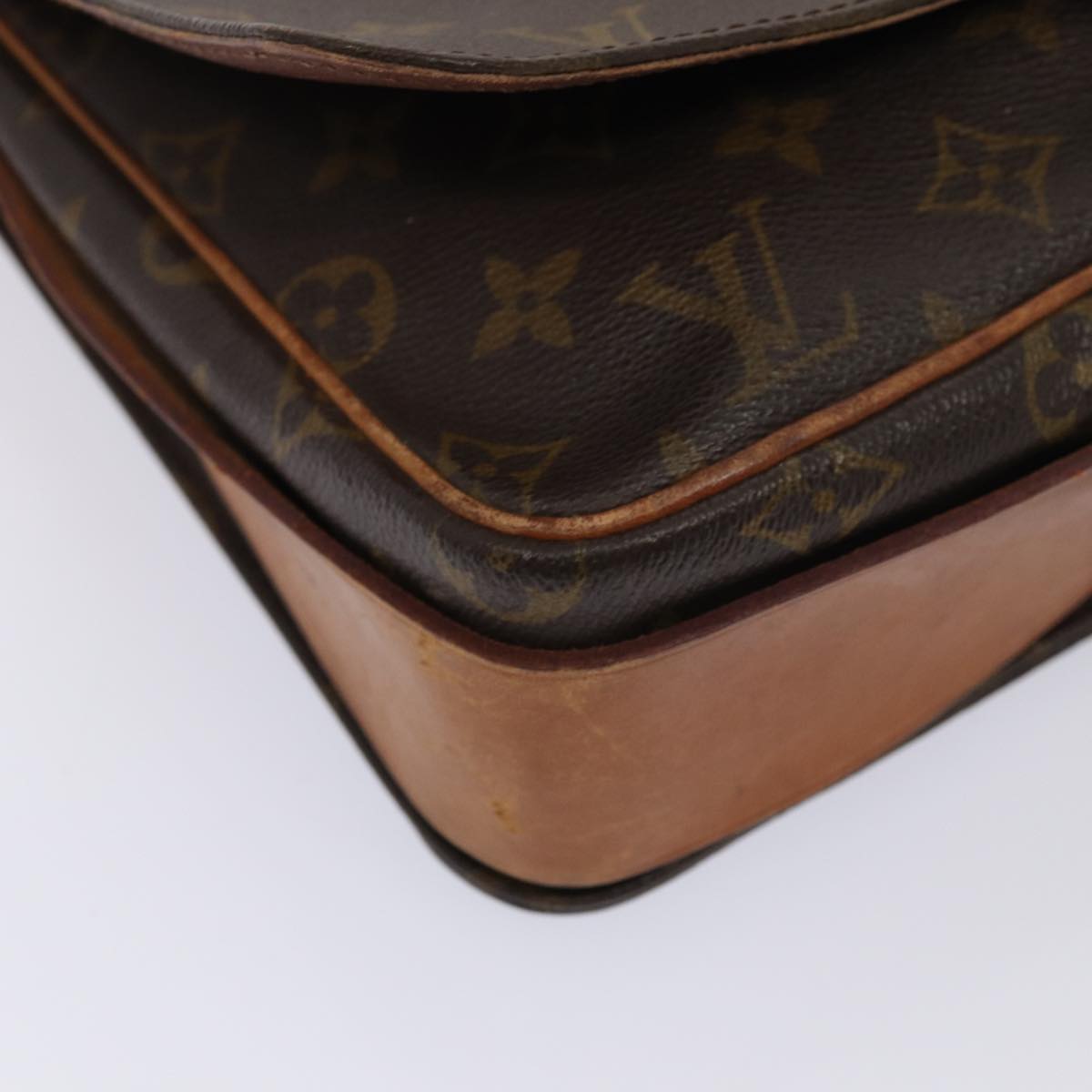 LOUIS VUITTON Monogram Cartouchiere GM Shoulder Bag M51252 LV 86367