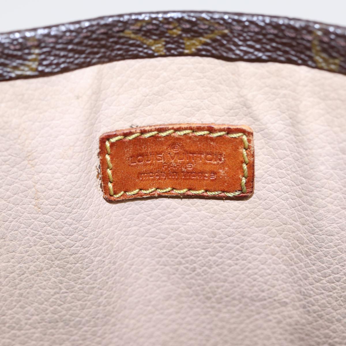 LOUIS VUITTON Monogram Sac Plat Hand Bag M51140 LV 86401