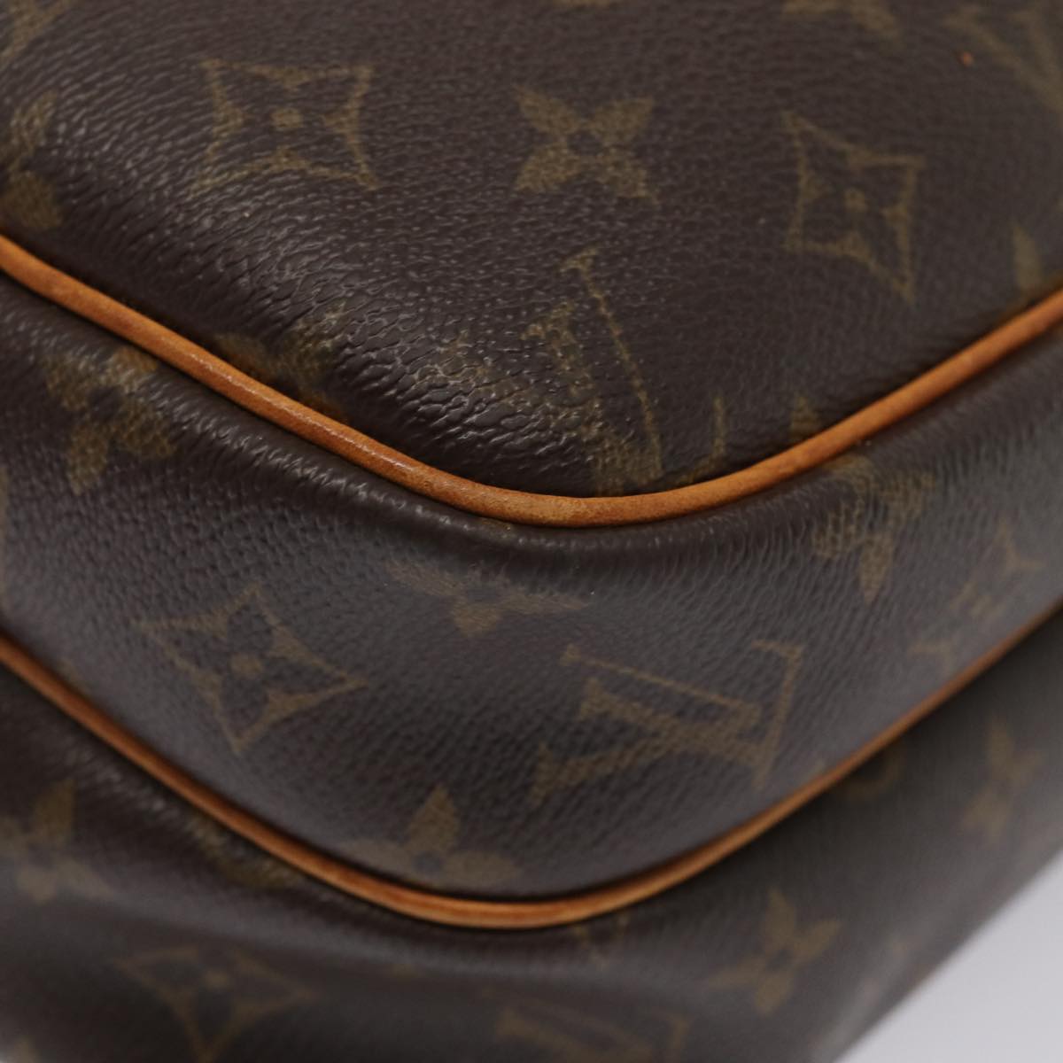 LOUIS VUITTON Monogram Reporter PM Shoulder Bag M45254 LV 86465