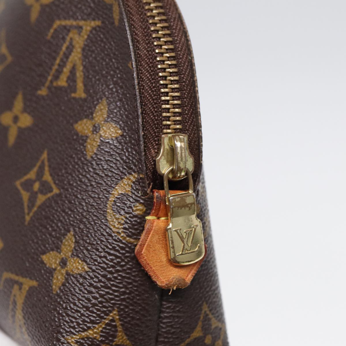 LOUIS VUITTON Monogram Pochette Cosmetic GM Cosmetic Pouch M47353 LV 86472