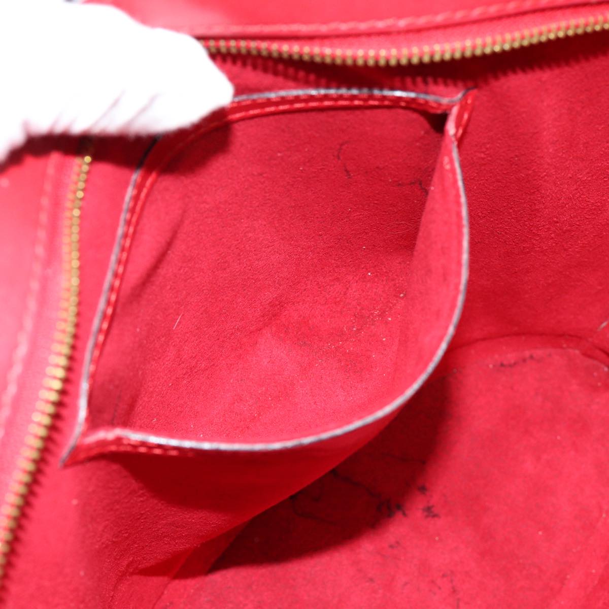 LOUIS VUITTON Epi Saint Jacques Shoulder Bag Red M52277 LV 86602