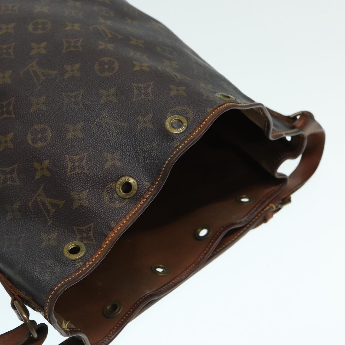 LOUIS VUITTON Monogram Noe Shoulder Bag M42224 LV 86680