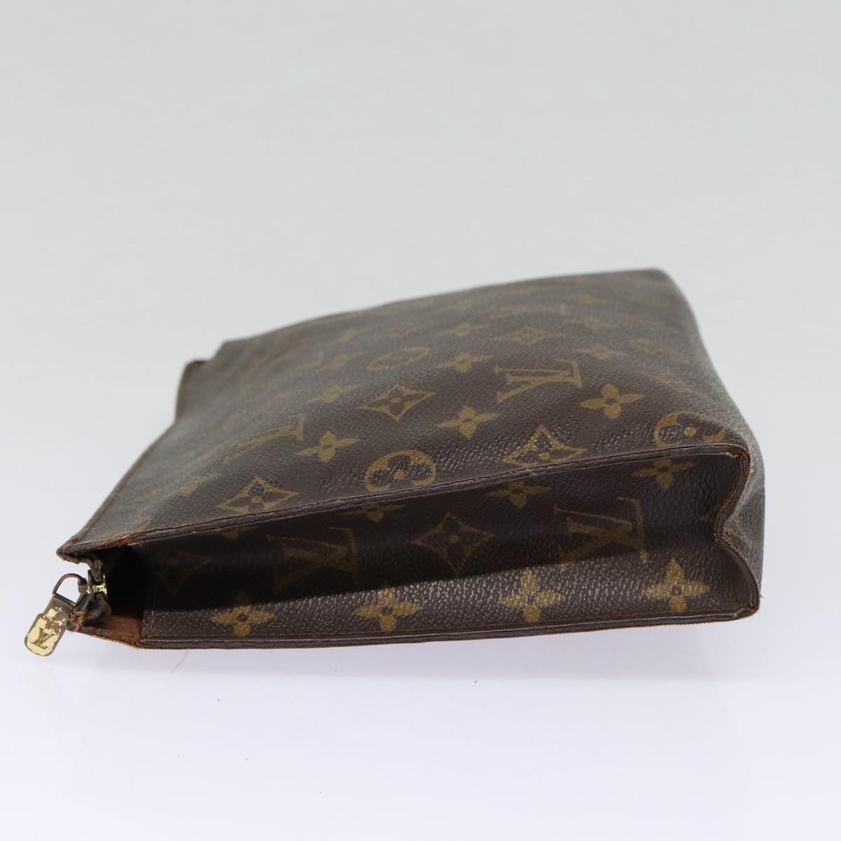 LOUIS VUITTON Monogram Poche Toilette 26 Pouch M47542 LV 86681
