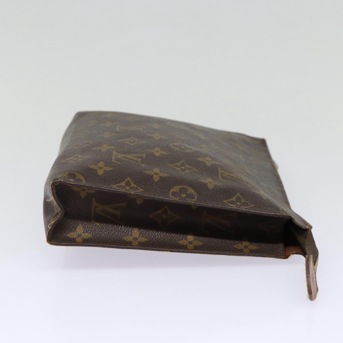 LOUIS VUITTON Monogram Poche Toilette 26 Pouch M47542 LV 86681