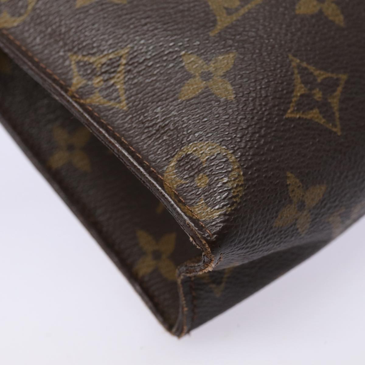 LOUIS VUITTON Monogram Poche Toilette 26 Pouch M47542 LV 86681