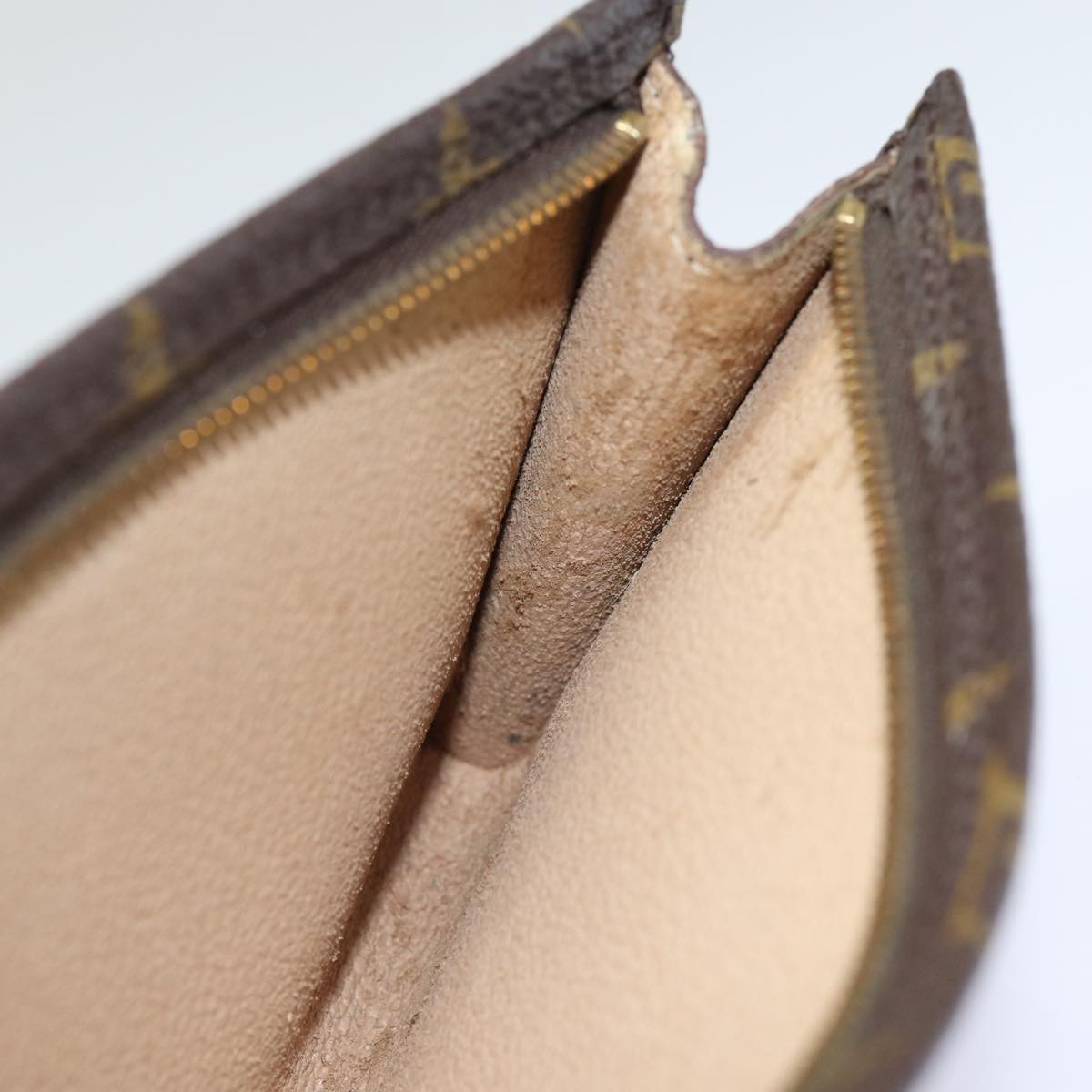 LOUIS VUITTON Monogram Bucket GM Pouch Accessory Pouch LV 86737