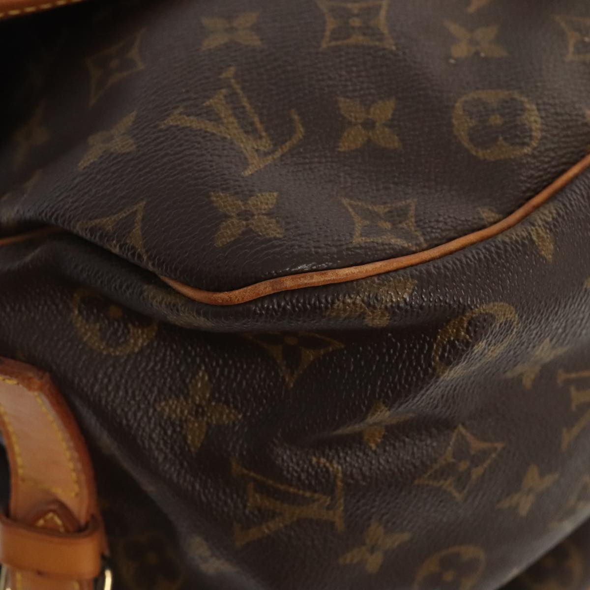 LOUIS VUITTON Monogram Saumur 35 Shoulder Bag M42254 LV 86741
