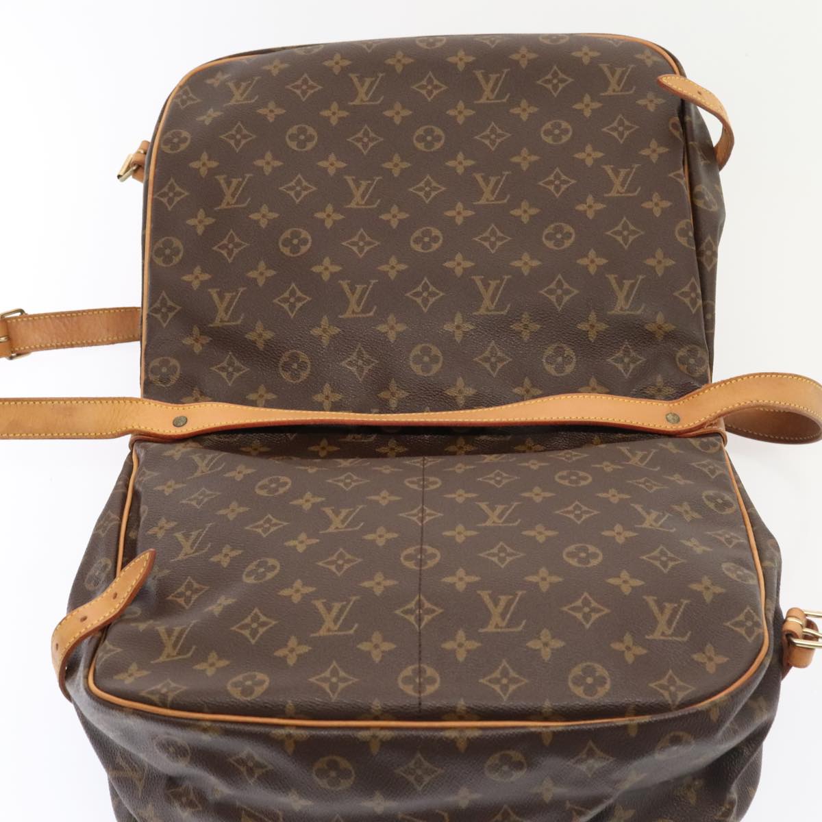 LOUIS VUITTON Monogram Saumur 35 Shoulder Bag M42254 LV 86741