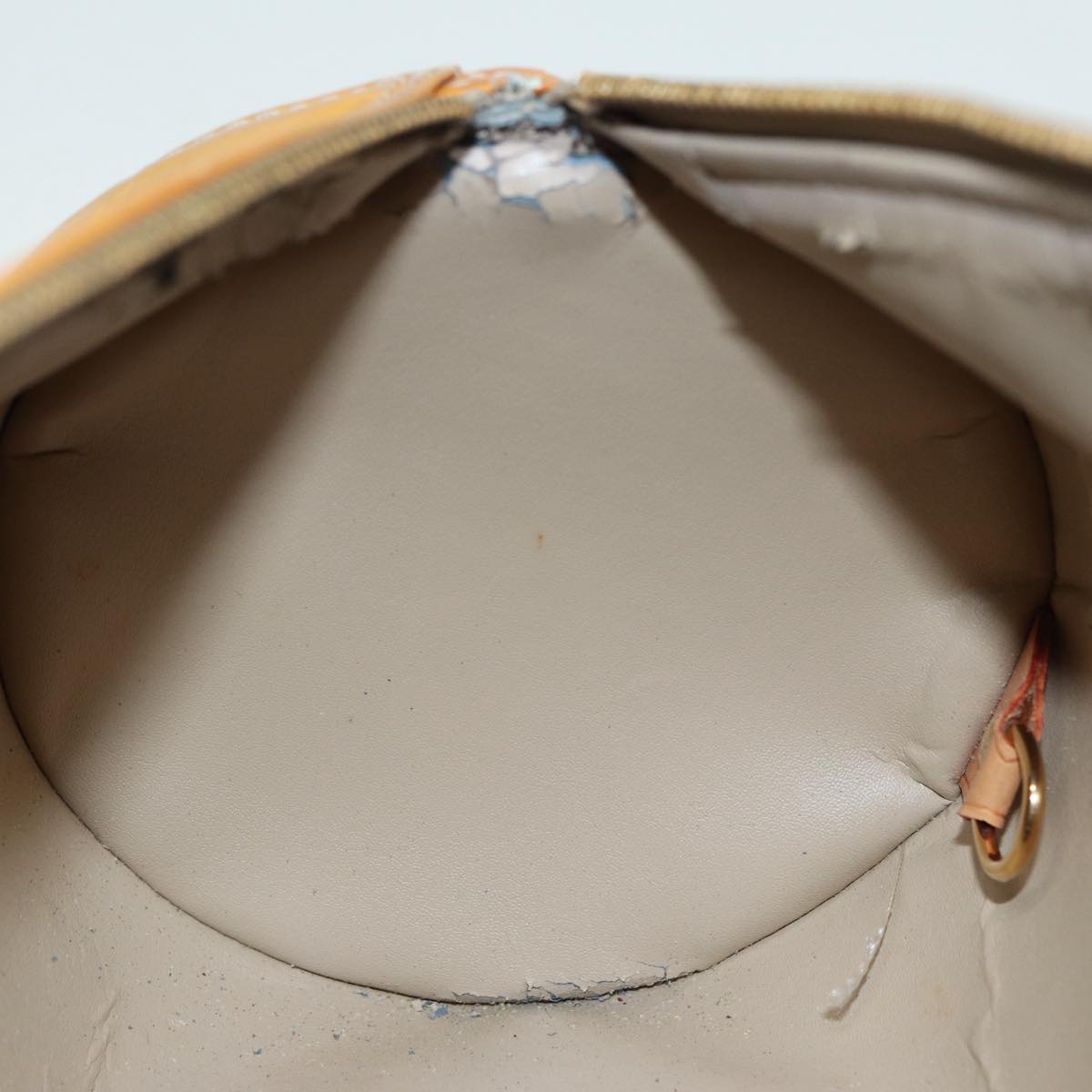 LOUIS VUITTON Monogram Vernis Bedford Hand Bag Beige M91006 LV 86746