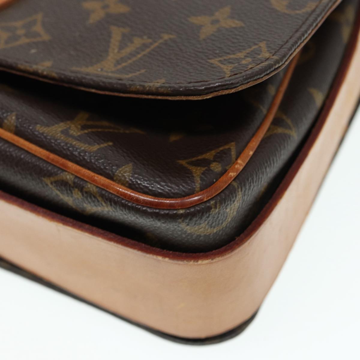 LOUIS VUITTON Monogram Cartouchiere GM Shoulder Bag M51252 LV 86787