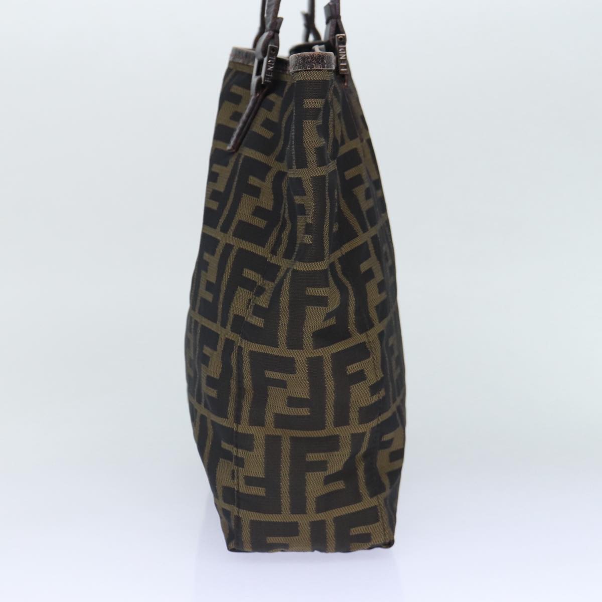 Luxury Fendi Zucca Canvas Hand Bag Brown Black Silver86924