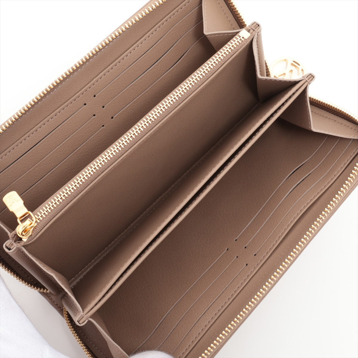 Louis Vuitton Monogram Embos Zippyr Wallet M81511 Top Round Zipper Wallet