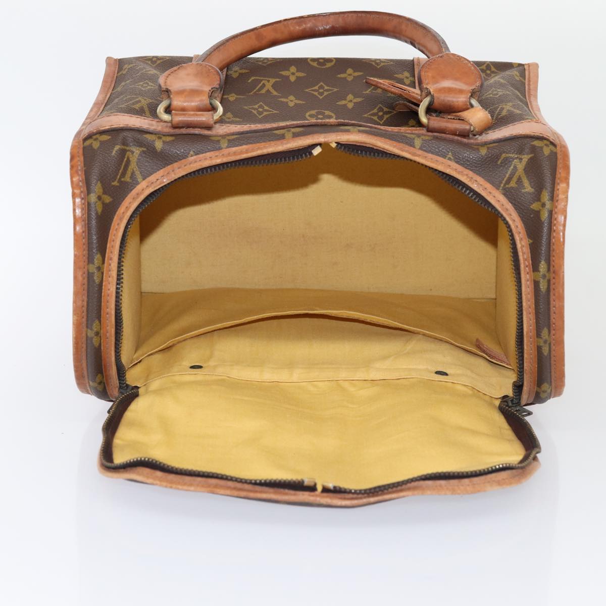 LOUIS VUITTON Monogram Sac Shan 30 Pet Carry M42024 LV 87233