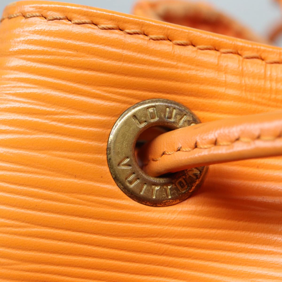 LOUIS VUITTON Epi Petit Noe Shoulder Bag Orange Mandarin M5901H LV 87364