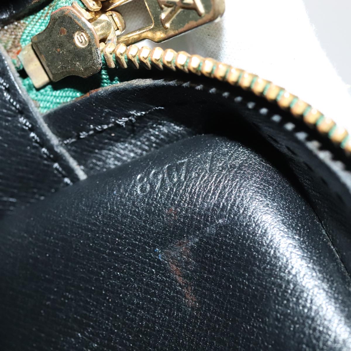 LOUIS VUITTON Epi Jeune Fille MM Shoulder Bag Green M52154 LV 87714