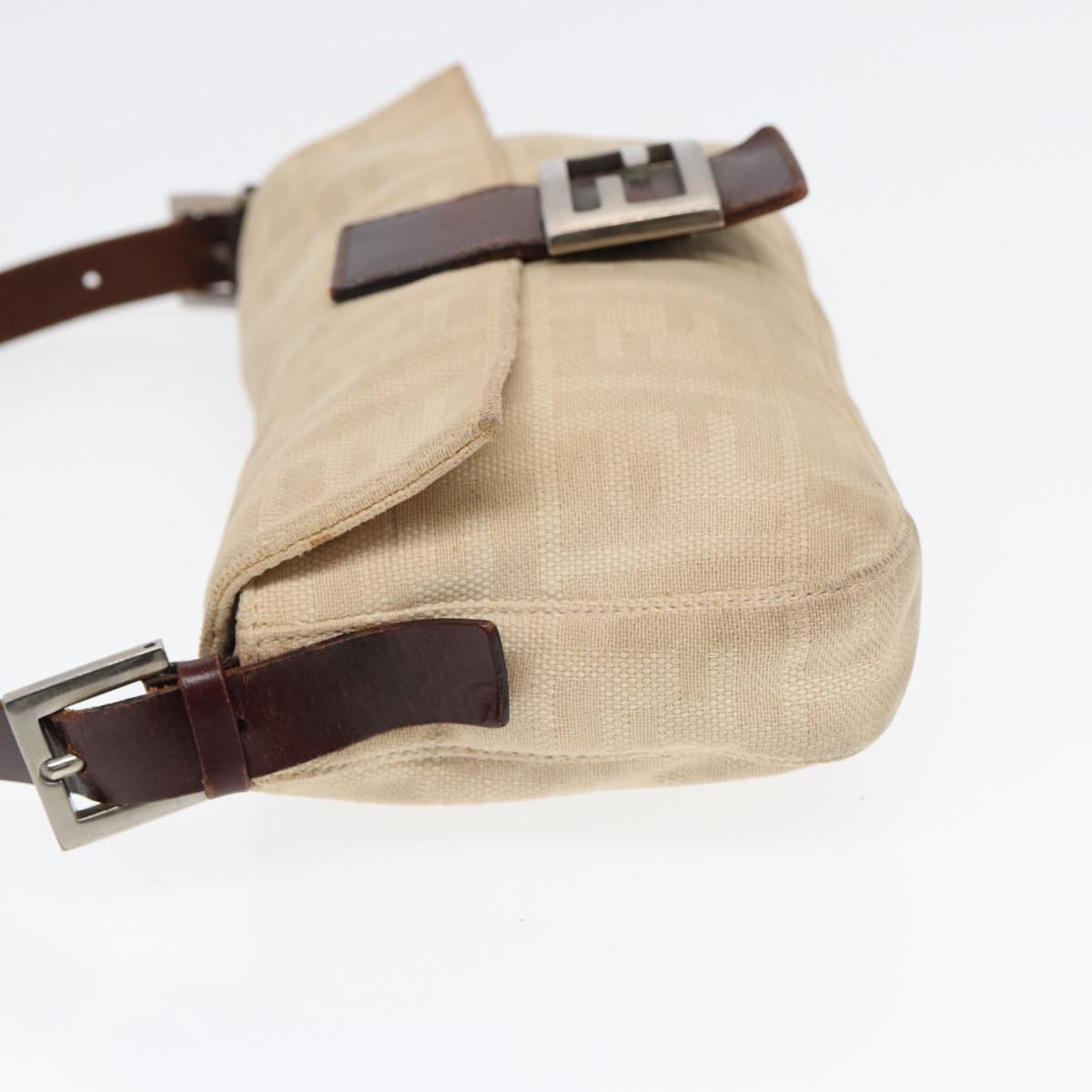 Luxury Fendi Zucca Canvas Mamma Baguette Shoulder Bag Beige Brown Silver87743