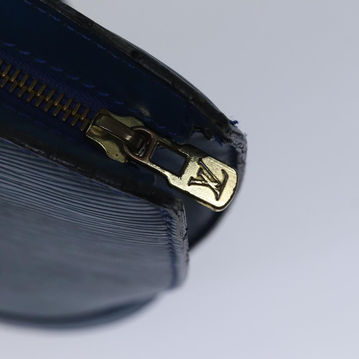 LOUIS VUITTON Epi Saint Jacques Shoulder Bag Blue M52275 LV 87786
