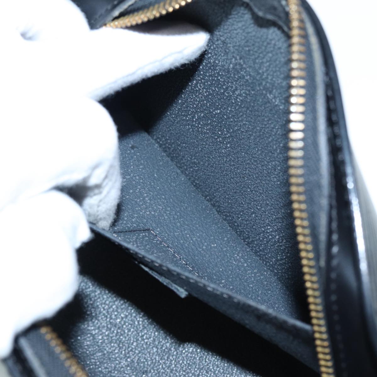LOUIS VUITTON Epi Dauphine MM Pouch Black M48452 LV 87789