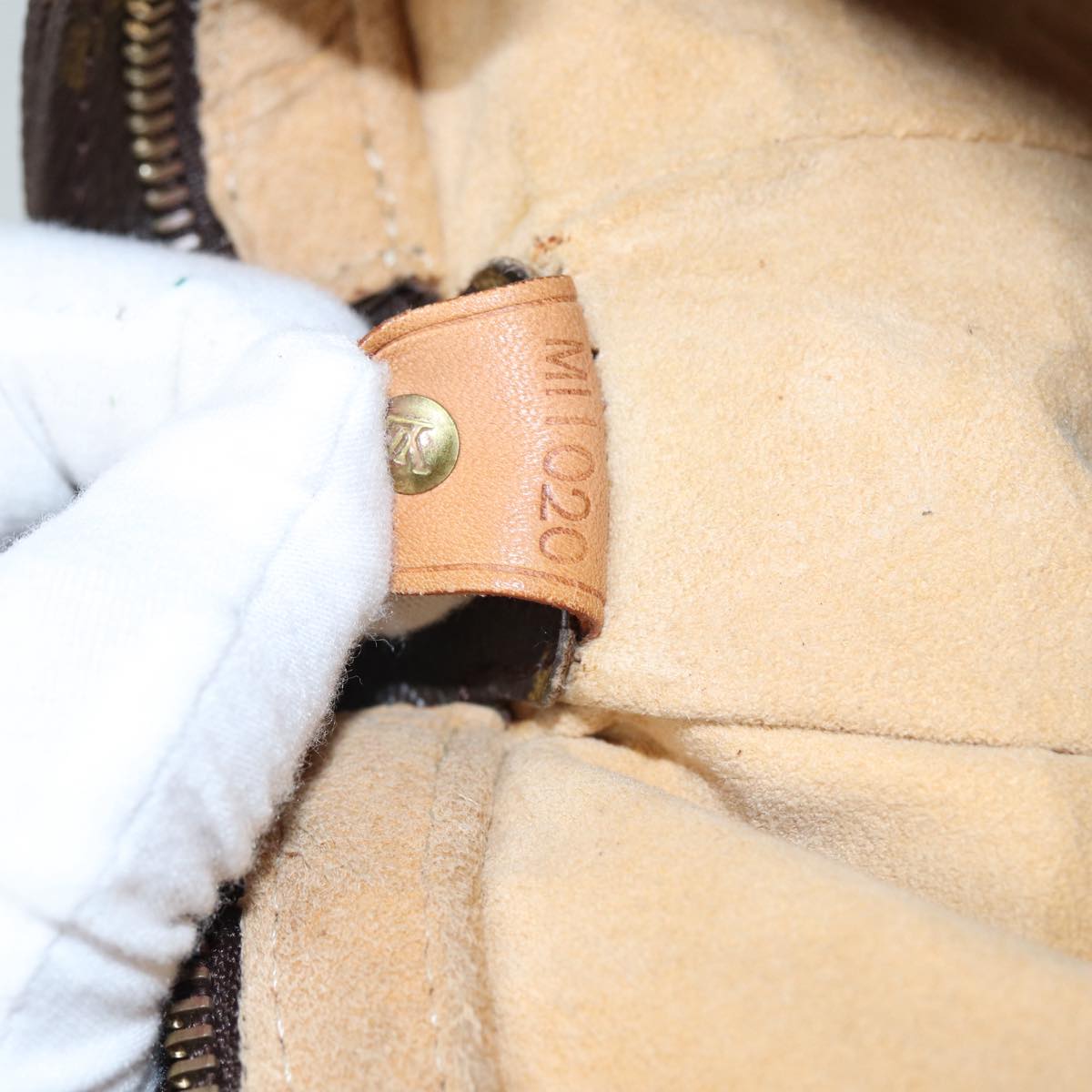 LOUIS VUITTON Monogram Looping GM Shoulder Bag M51145 LV 87981