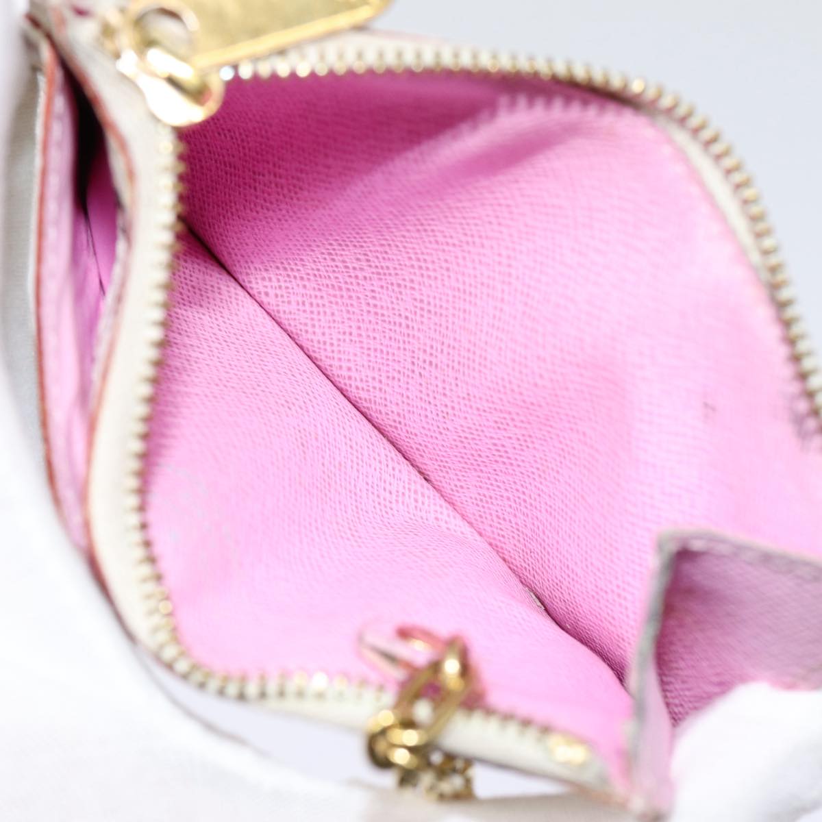 LOUIS VUITTON Multicolor Pochette Cles NM Coin Purse White M93734 LV 88038