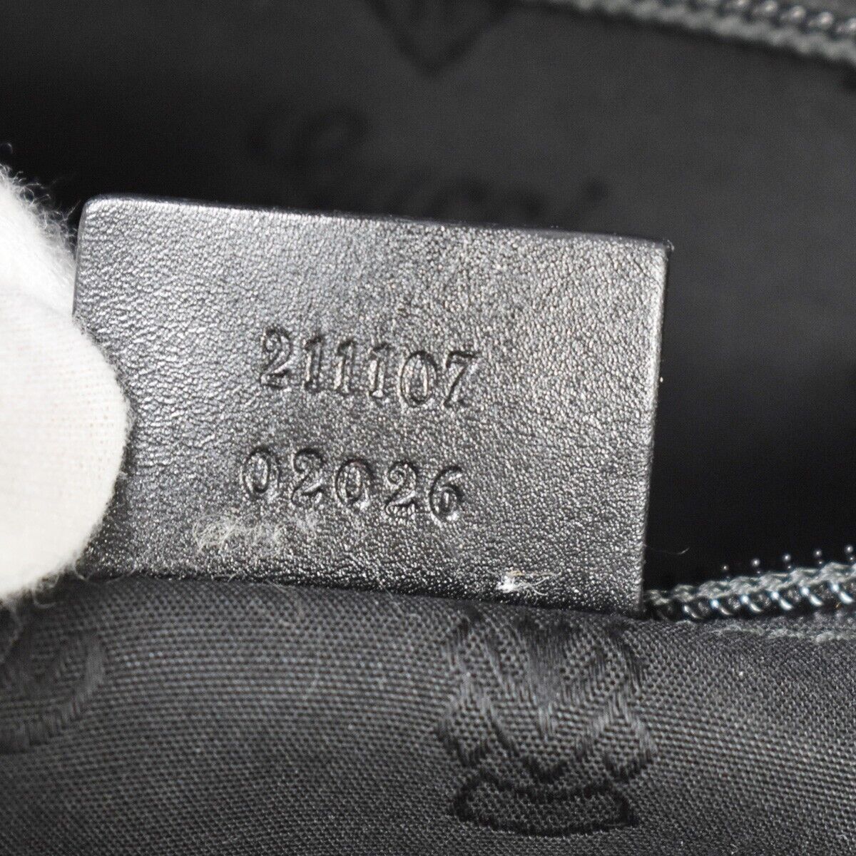 Gucci Imprime  Canvas Shoulder Bag ()