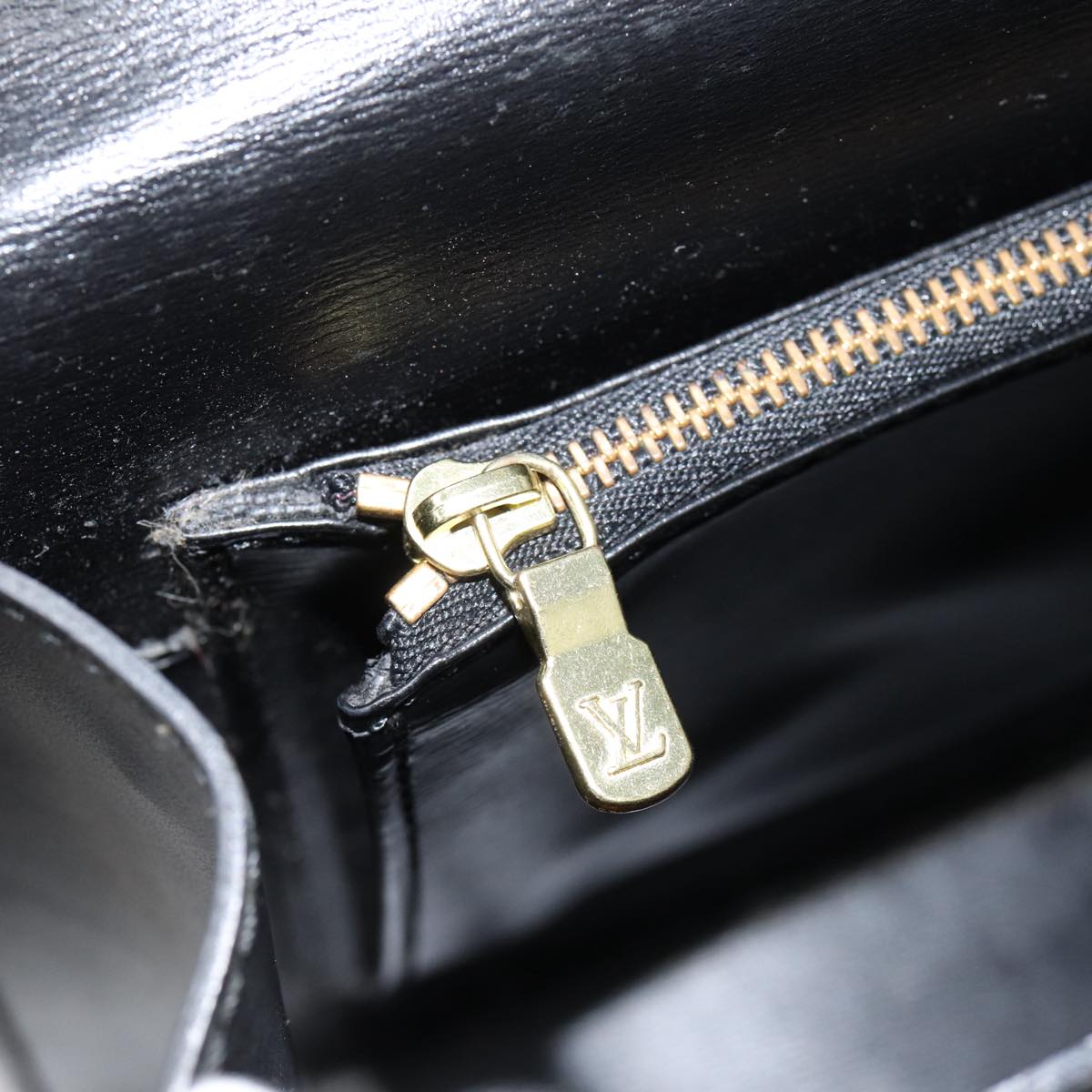 LOUIS VUITTON Epi Malesherbes Hand Bag Black M52372 LV 88304