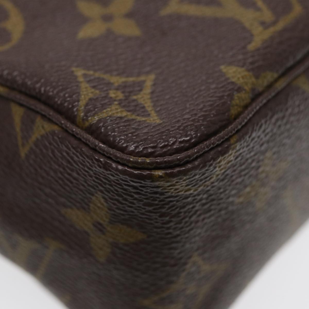LOUIS VUITTON Monogram Trousse Toilette 18 Pouch M47526 LV 88311