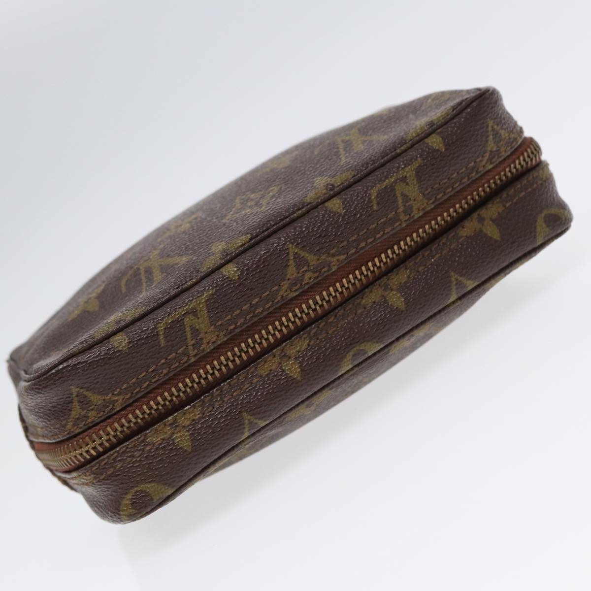 LOUIS VUITTON Monogram Trousse Toilette 18 Pouch M47526 LV 88311