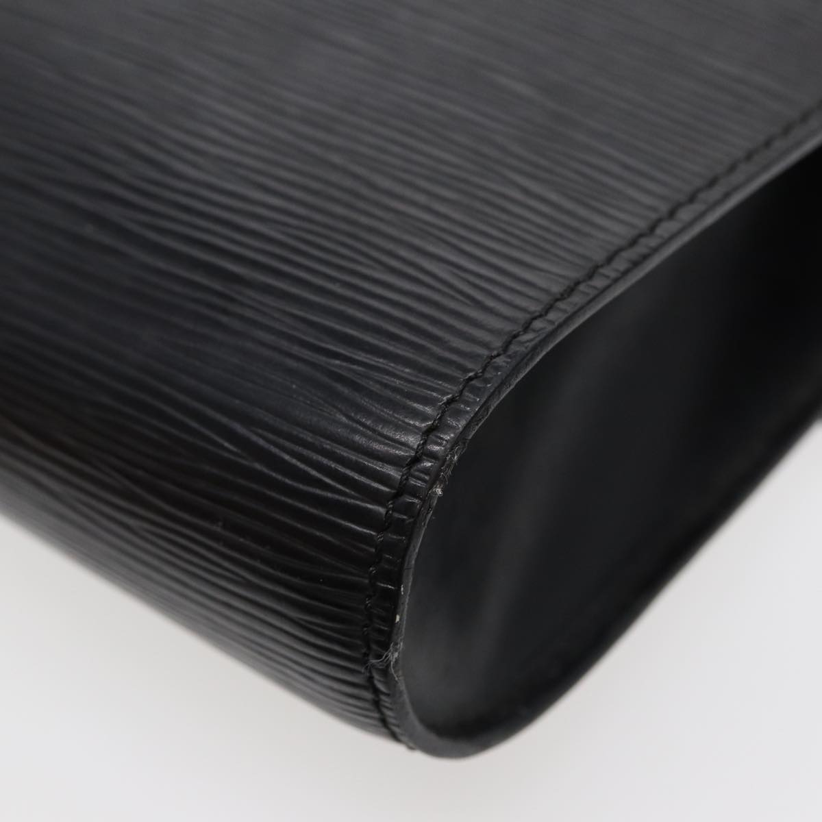 LOUIS VUITTON Epi Chaillot Clutch Bag Black M52542 LV 88321