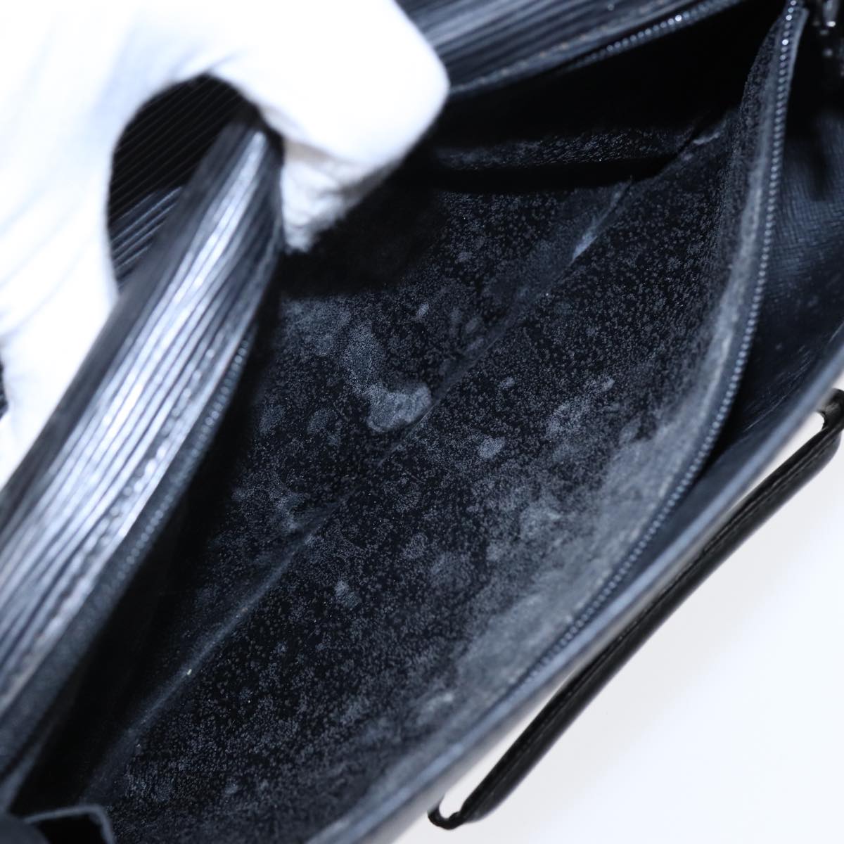 LOUIS VUITTON Epi Chaillot Clutch Bag Black M52542 LV 88321