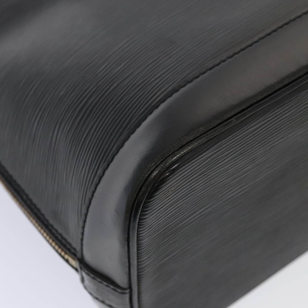 LOUIS VUITTON Epi Alma Hand Bag Black M52142 LV 88365