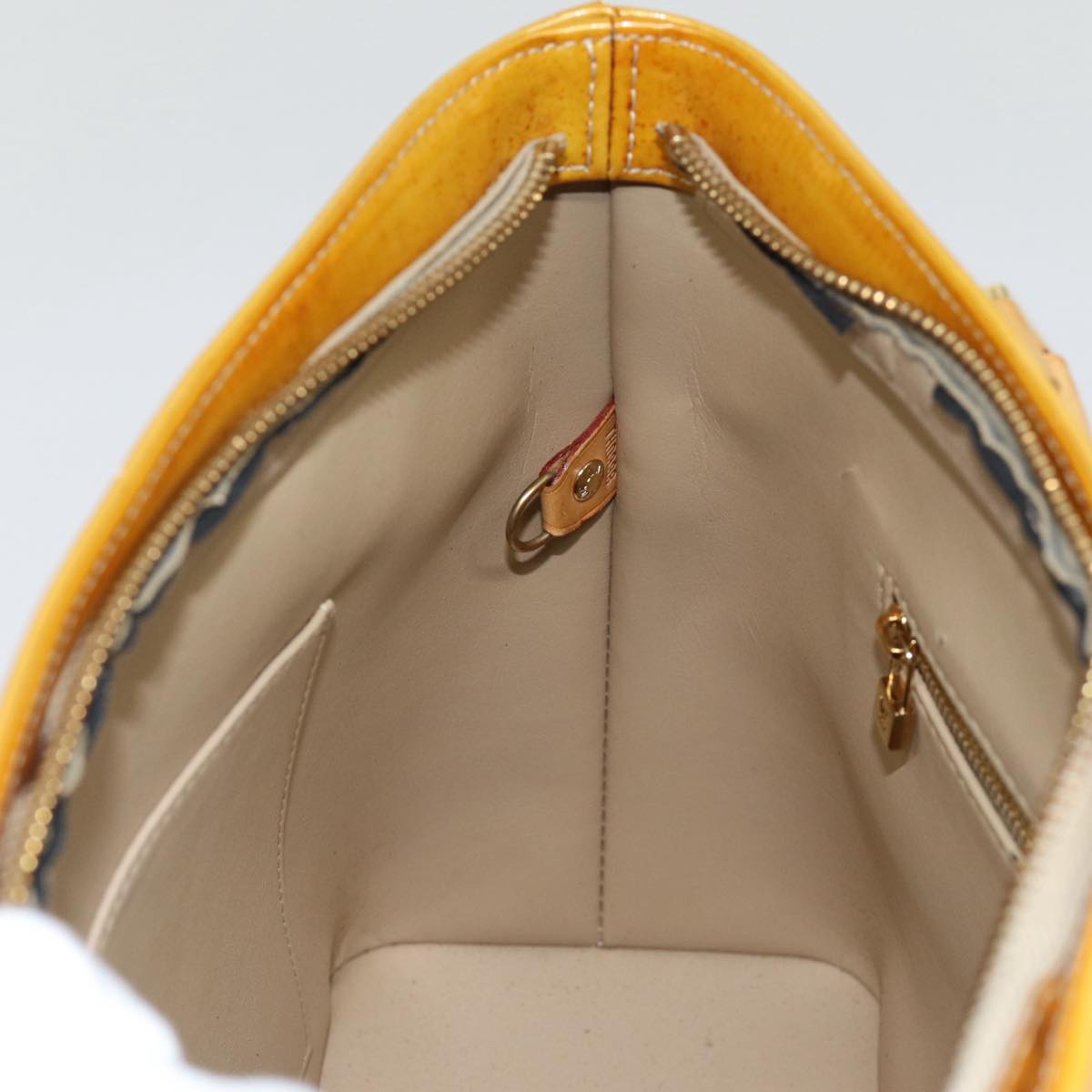 LOUIS VUITTON Monogram Vernis Houston Hand Bag Beige M91004 LV 88371