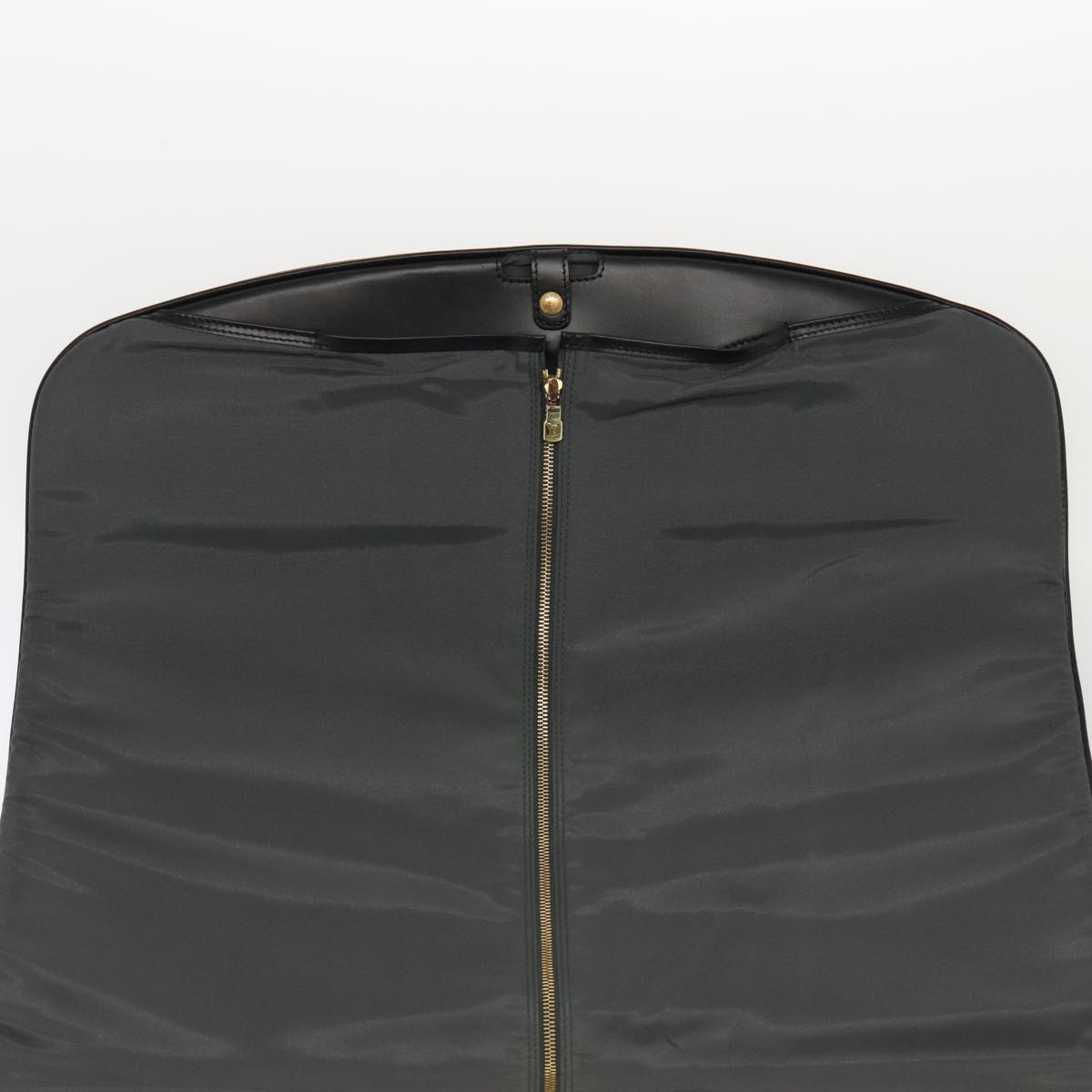 LOUIS VUITTON Epi Garment Cover Black LV 88373