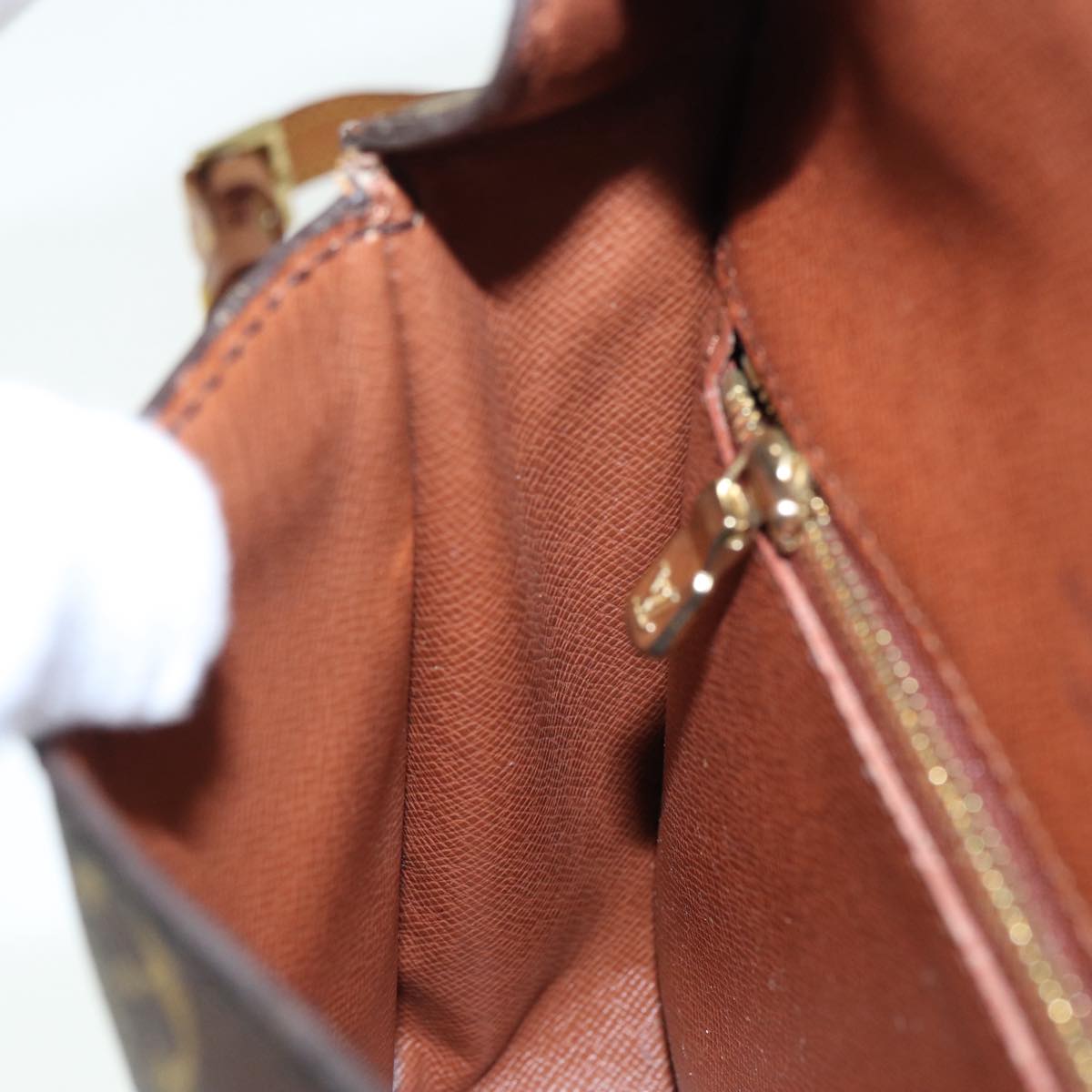 LOUIS VUITTON Monogram Saint Cloud MM Shoulder Bag M51243 LV 88396