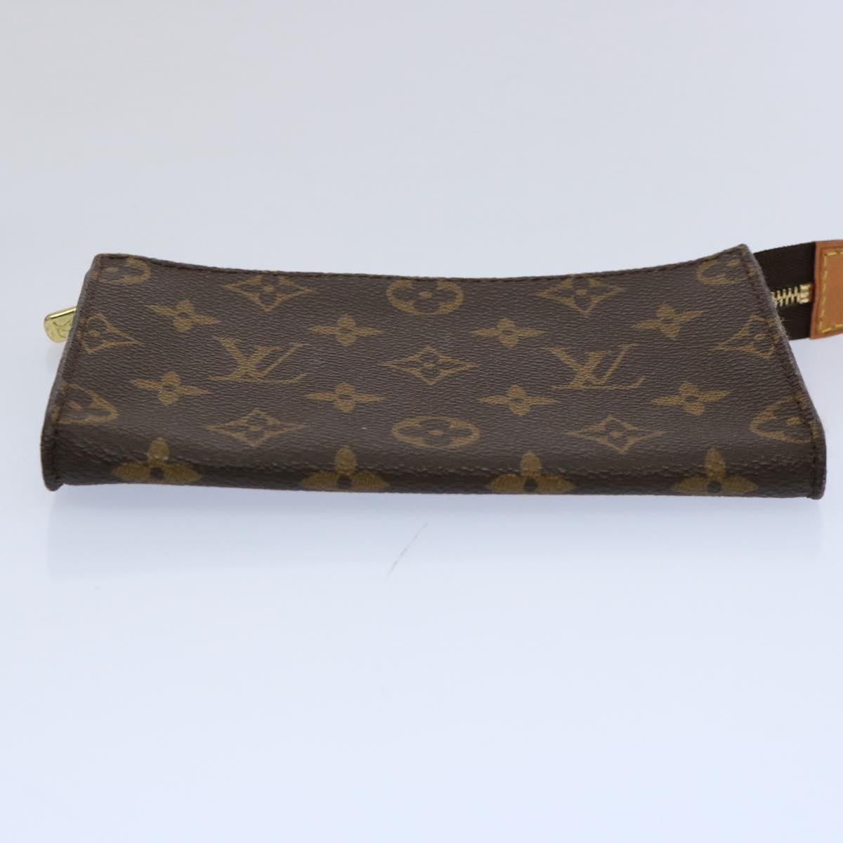 Louis Vuitton Poche Toilette 15  Canvas Clutch Bag ()