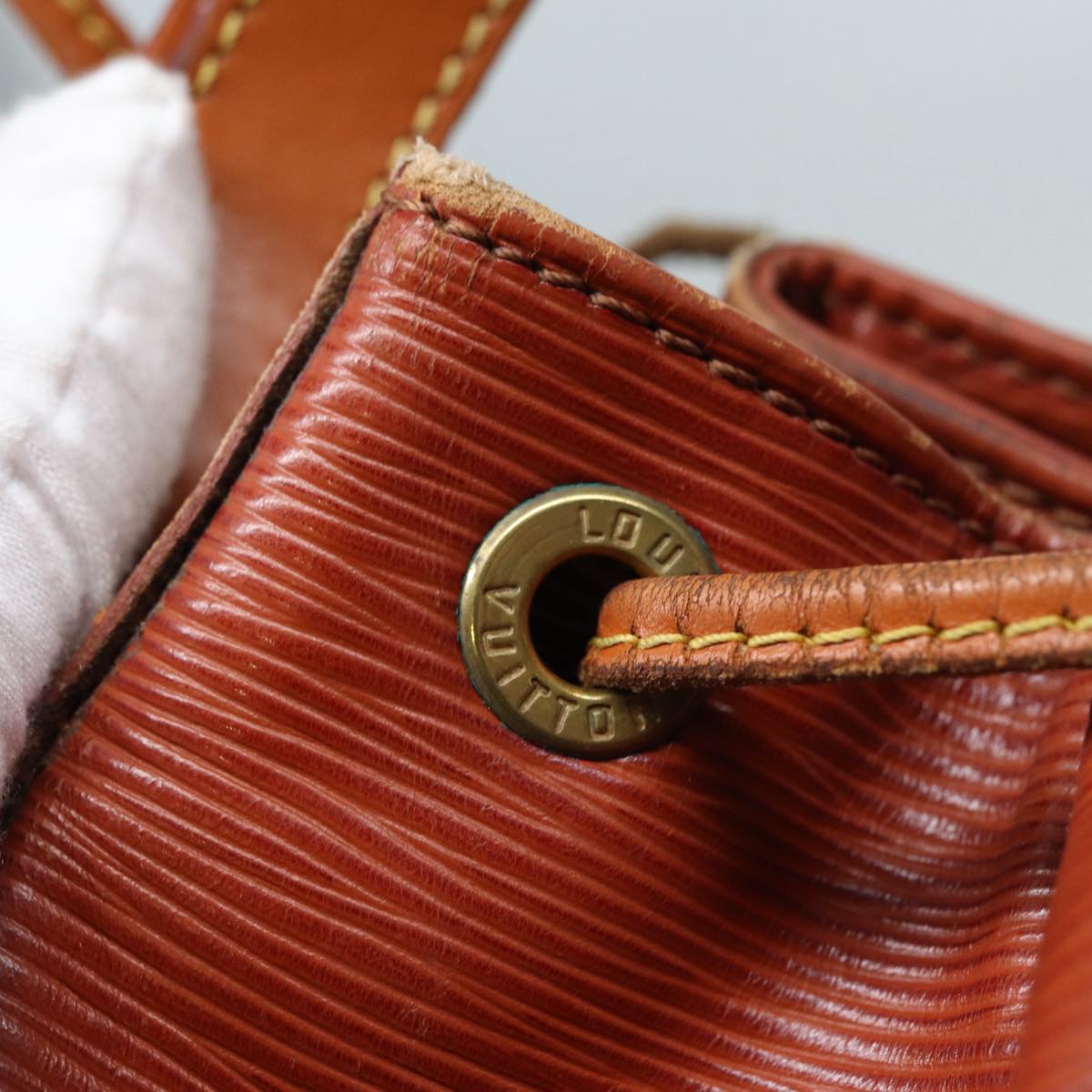 LOUIS VUITTON Epi Noe Shoulder Bag Kenya Brown M44028 LV 88506