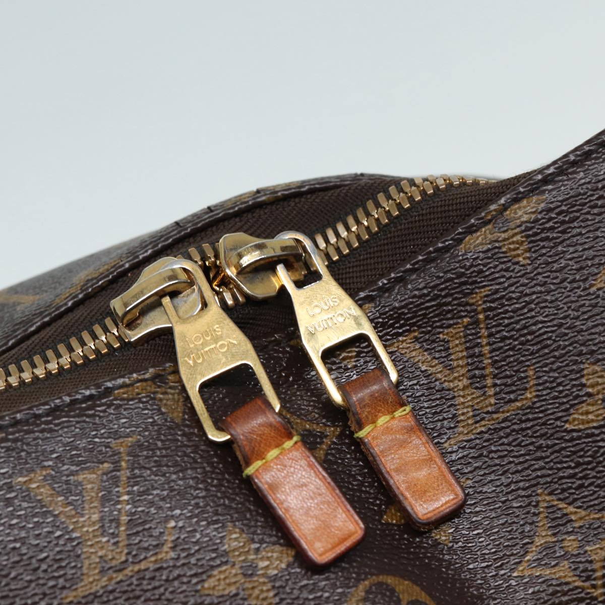 LOUIS VUITTON Monogram Sully MM Shoulder Bag M40587 LV 88581